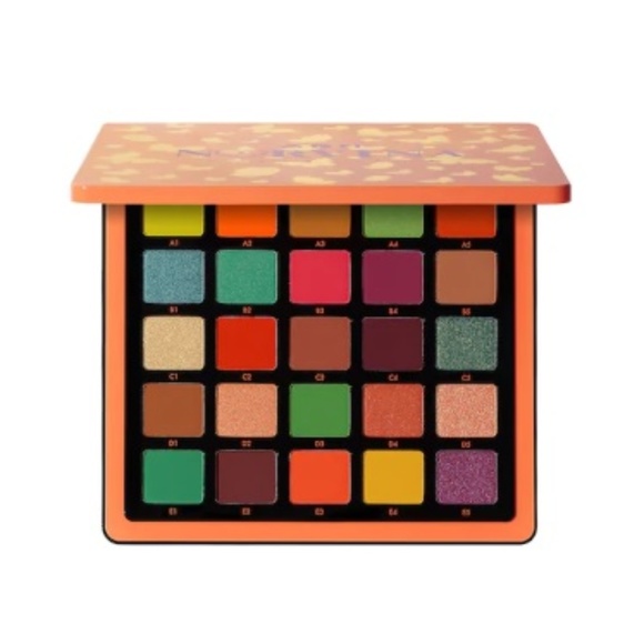 Anastasia Beverly Hills Other - ANASTASIA BEVERLY HILLS Norvina Palette Vol. 3